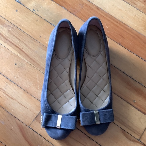 Michael kors grey bow block heels - Picture 6 of 6